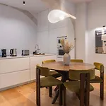 Chiado Aura By Lovelystay *