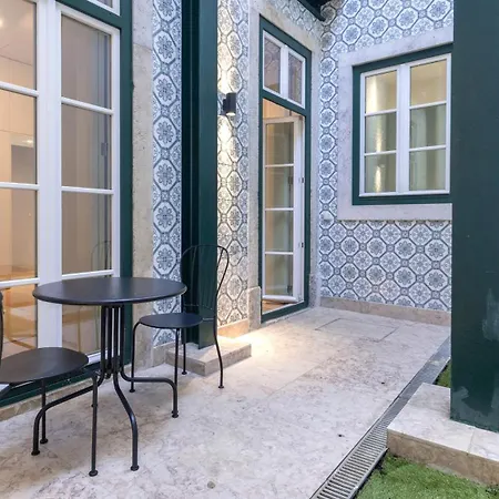 Chiado Aura By Lovelystay Апартаменти *